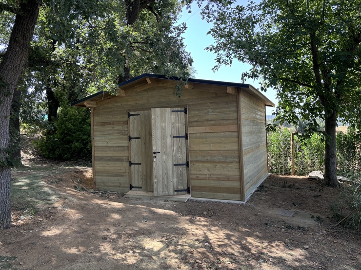 Caseta de fusta autoclau amb porta de doble fulla